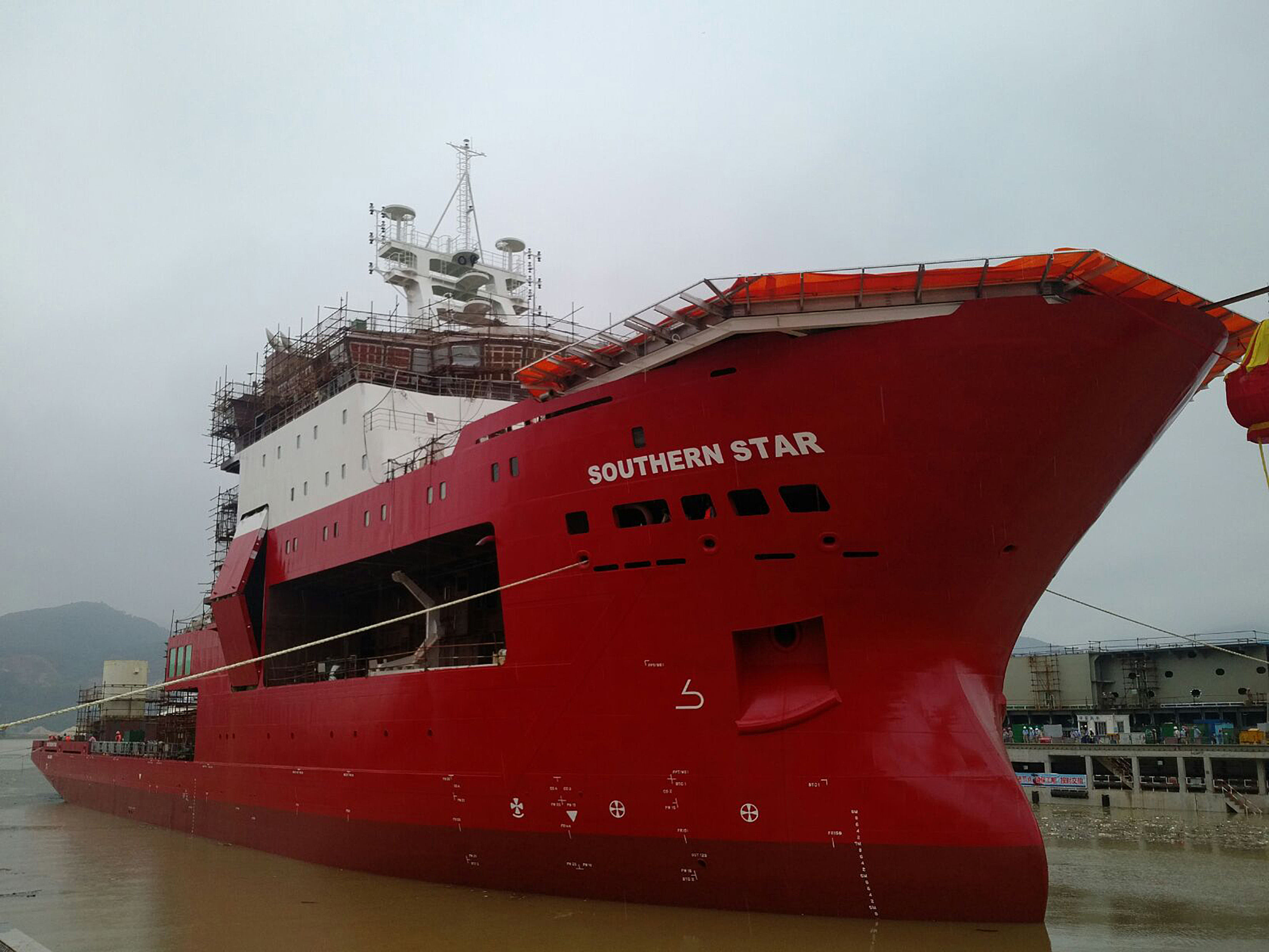 Advanced DSV “Southern Star” Launched